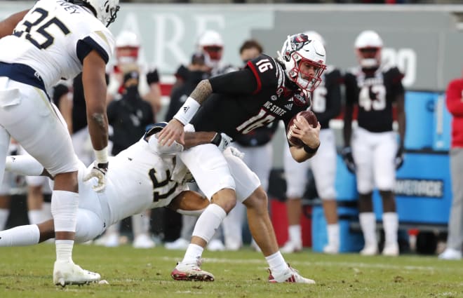NC State Wolfpack football Bailey Hockman 