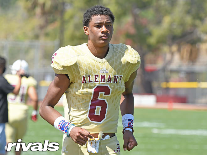Four-star DB Ephesians Prysock from Bishop Alemany HS is no longer committed to USC.