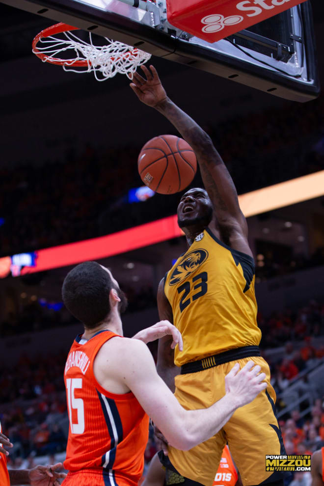 Jeremiah Tilmon had a monster dunk but scored just four points against Illinois.