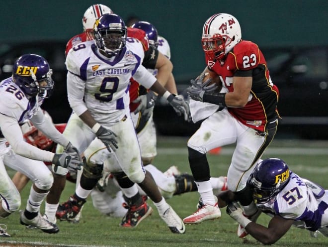 Da'Rel Scott (No. 23) rushed for a career-high 200 yards in his final game as a Terrapin. 