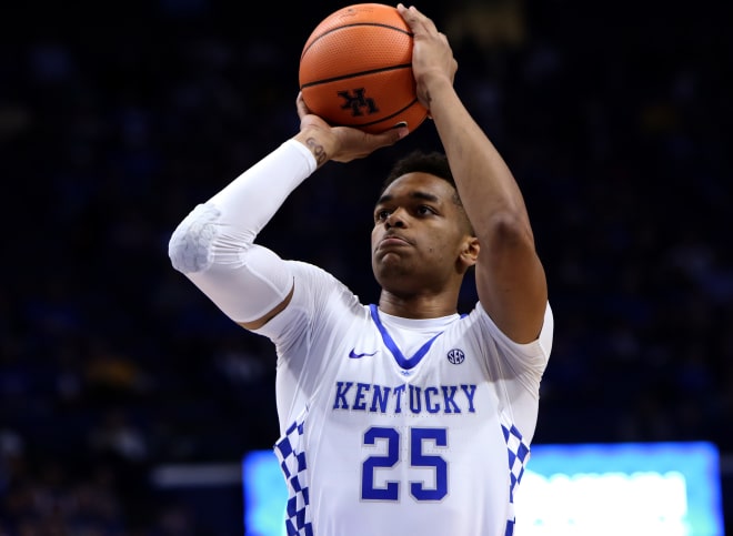 Forward PJ Washington has withdrawn from the NBA Draft and says he'll return to UK for his sophomore season.