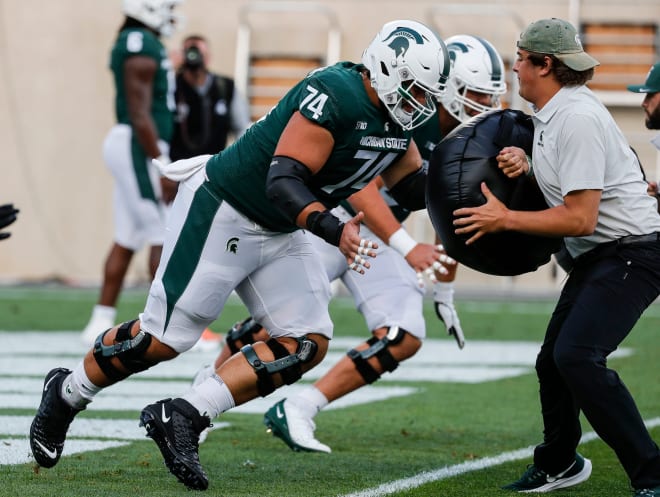 Michigan State offensive lineman Geno VanDeMark (74) warms up before the game against Western Michigan at Spartan Stadium in East Lansing on Friday, Sept. 2, 2022. Photo | Junfu Han / USA TODAY NETWORK