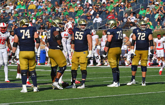 Notre Dame Fighting Irish football offensive linemen