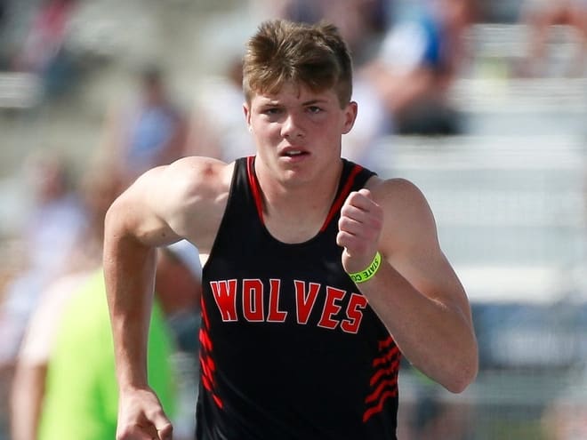 2024 Iowa commit Cam Buffington will participate in this weekend's Drake Relays long jump. 