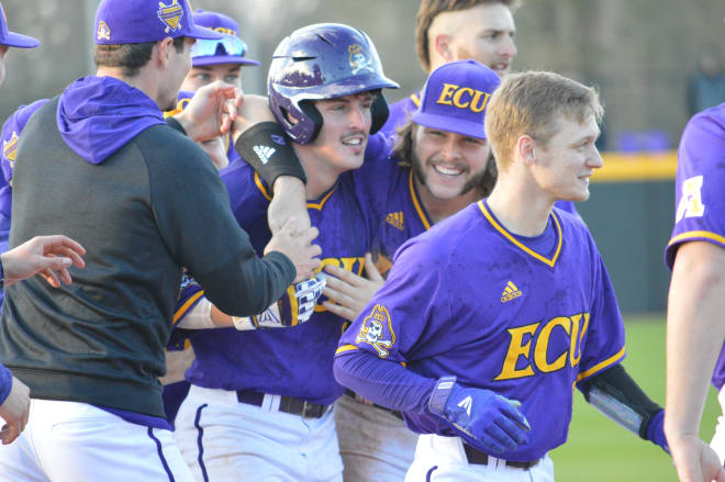 Dusty Baker's base hit in the bottom of the tenth inning pushed ECU past Utah 7-6.