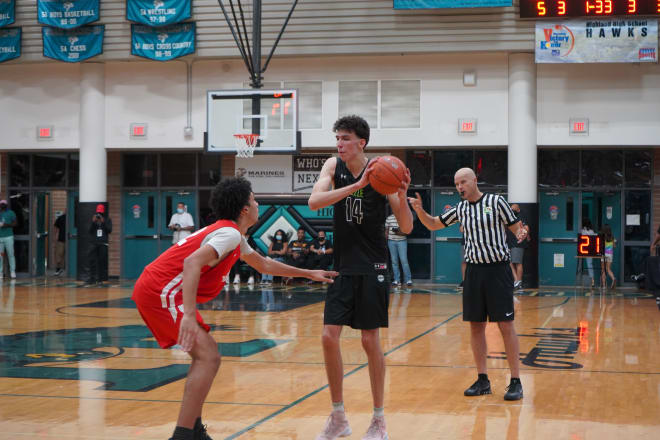 Chet Holmgren surveys court before making electrifying play igniting a 20 -0 run helping them erase 24 point deficit in second half.