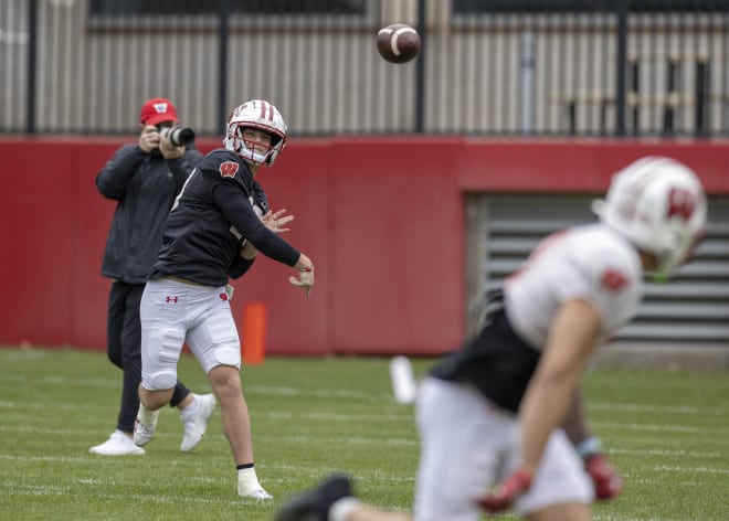 Wisconsin quarterback Braedyn Locke. 