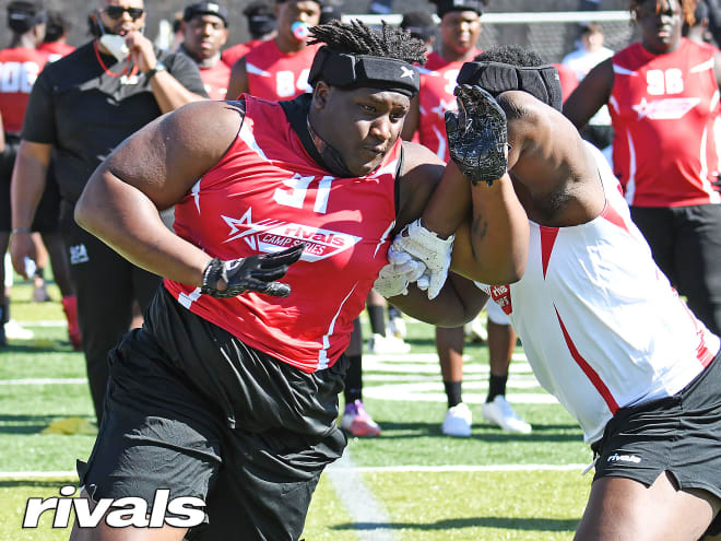 Beufort, South Carolina defensive lineman Eamon Smalls discusses his latest offer from ECU.