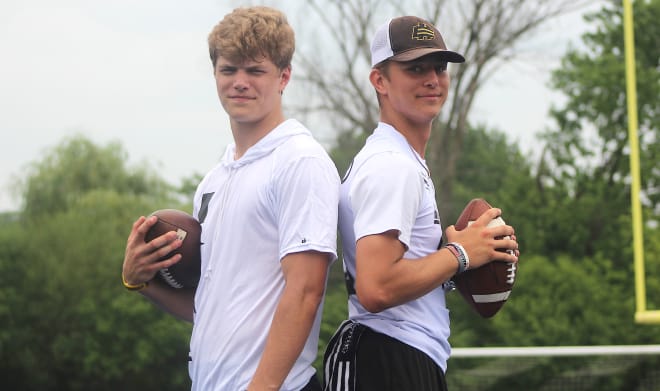 Michigan quarterback JJ McCarthy and target CJ Carr pose for a photo.  