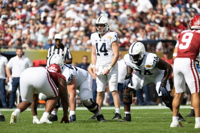 Trace McSorley injury: Penn State QB briefly leaves game vs. Iowa 