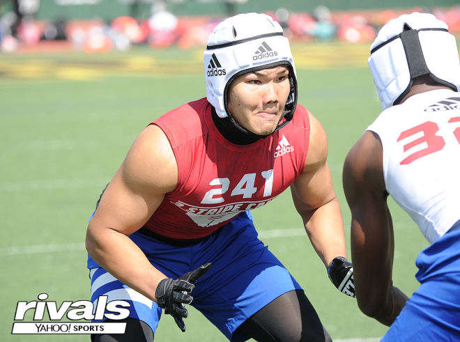 Hawaii linebacker Jordan Botelho is committed to Notre Dame. 