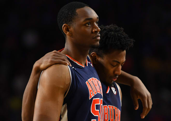 Wiley and McLemore will anchor Auburn frontcourt.