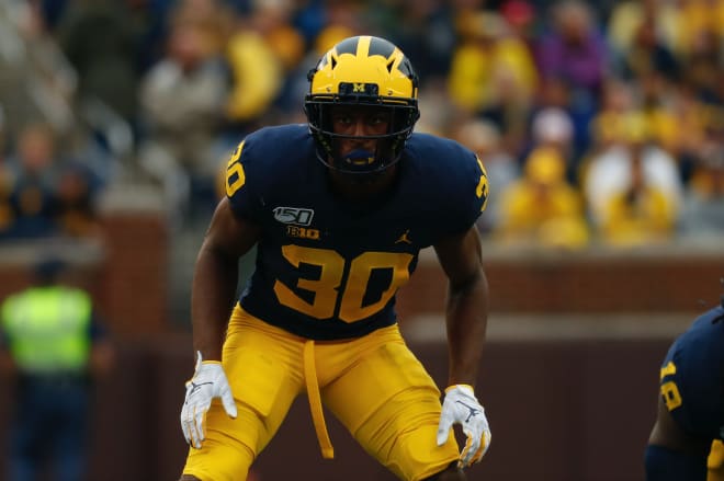 Michigan Wolverines football freshman safety/nickelback Daxton Hill has averaged 18.6 defensive snaps per game over U-M's last three outings.