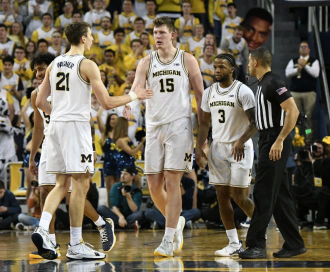 Michigan Wolverines basketball seniors Zavier Simpson and Jon Teske were a lot to handle for opponents.
