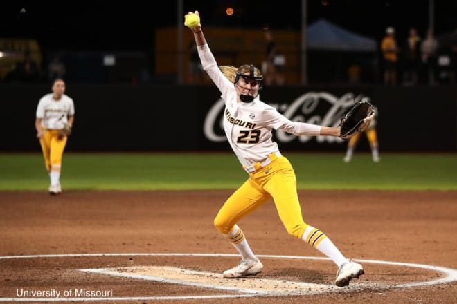 Jordan Weber allowed just one run to Arizona but Missouri couldn't muster a run in a 1-0 loss.