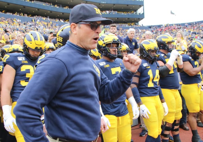 Michigan Wolverines football head coach Jim Harbaugh and his team want to play this fall. 
