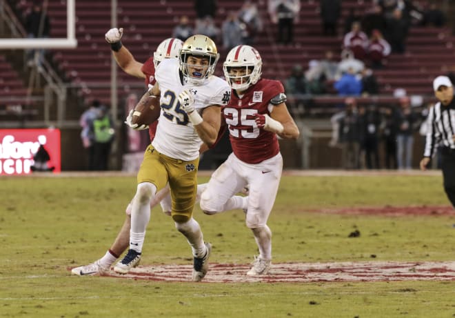 Notre Dame Fighting Irish football vs. the Stanford Cardinal in 2019