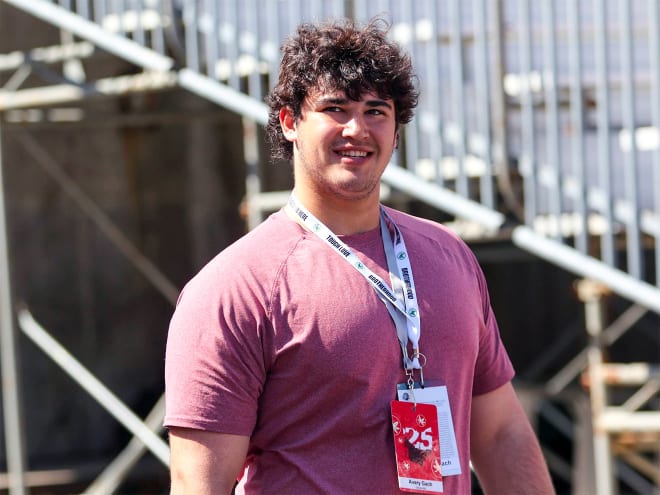 Four-star offensive lineman Avery Gach will visit Wisconsin this weekend.