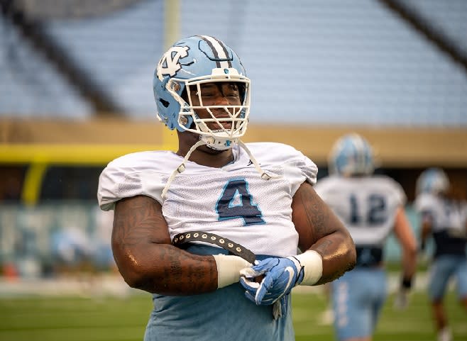 5-Star Defensive Tackle Travis Shaw is 310 Pounds of Pure Force - Tar Heel  Times - 4/26/2021