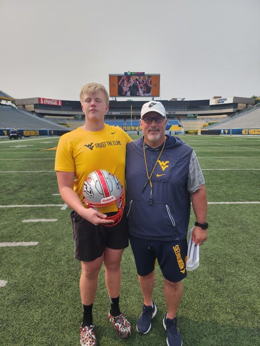 2025 OL McNutt Likes West Virginia Football Camp Experience, Earns