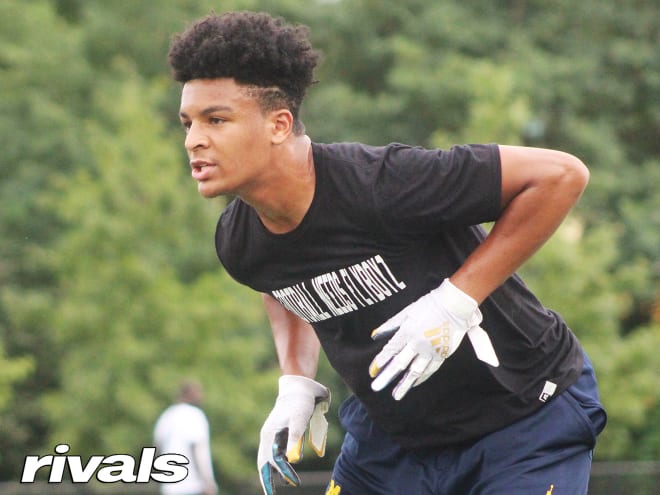 Four-star defensive back Jaeden Gould holds a Michigan Wolverines football recruiting offer from Jim Harbaugh.