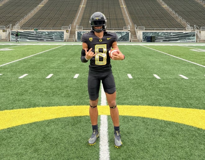 2024 QB Demon Williams says it was a dream of his to be able to visit Oregon and take photos at Autzen Stadium last weekend.