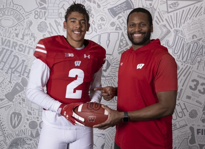 Three-star wide receiver Collin Dixon committed to Wisconsin on Monday. 