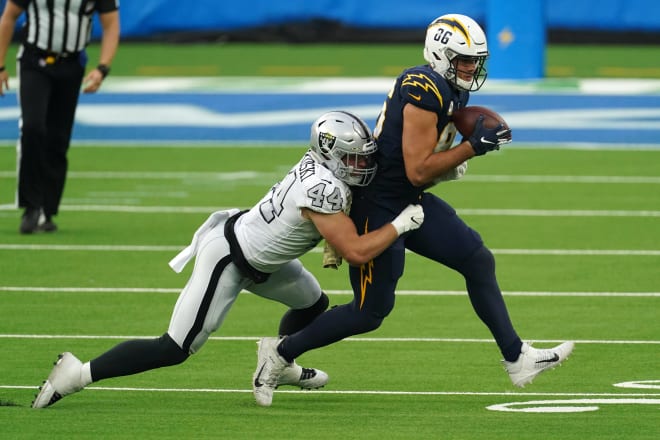 Nick Kwiatkoski was one of the top performers on the Las Vegas Raiders' defense during Week 9.