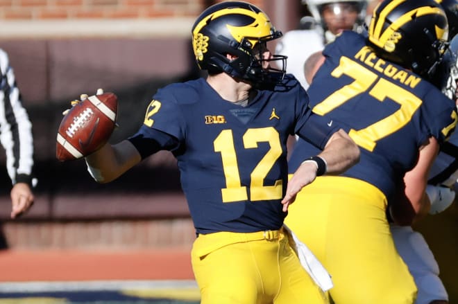 Michigan Wolverines football quarterback Cade McNamara