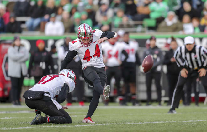 Western Kentucky kicker Brayden Narveson is transferring to NC State.