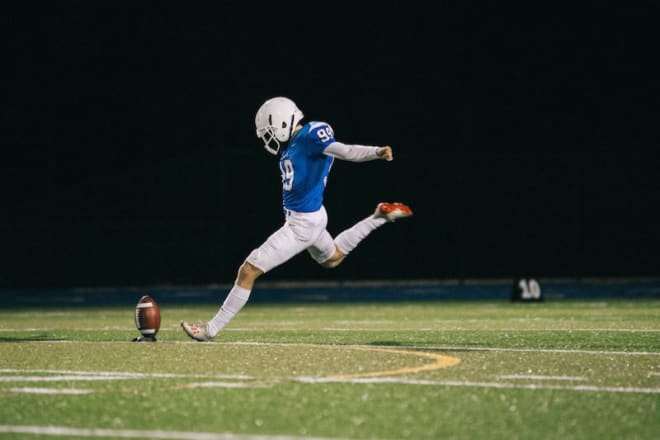 2022 kicker/punter Lucas Carneiro