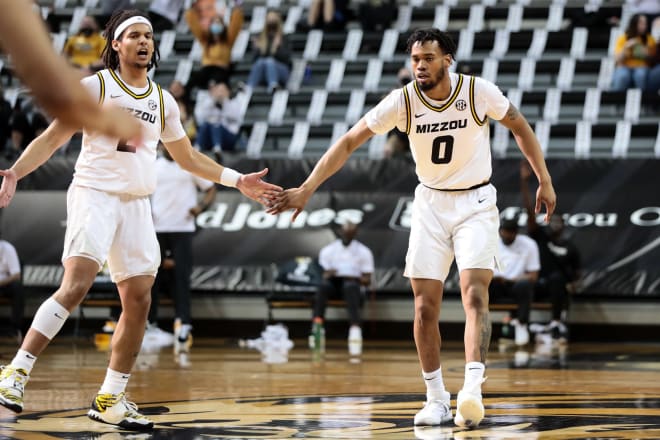 Mizzou got 17 combined points from Torrence Watson (0) and Drew Buggs but couldn't close out LSU in its regular-season finale.