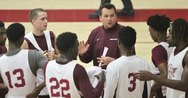 WKU's new assistant coach Hank Plona (Photo Credit: Ottumwa Courier)