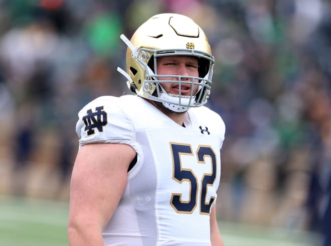 Former Notre Dame center Zeke Correll verbally committed to NC State on Saturday.