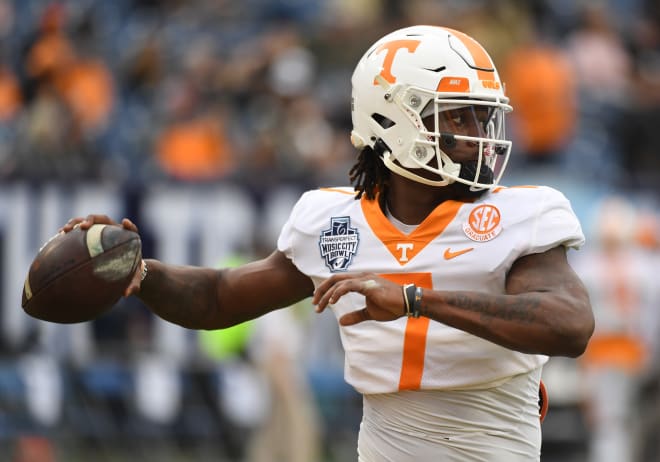 Quarterback Joe Milton to lead Tennessee against Clemson in Orange