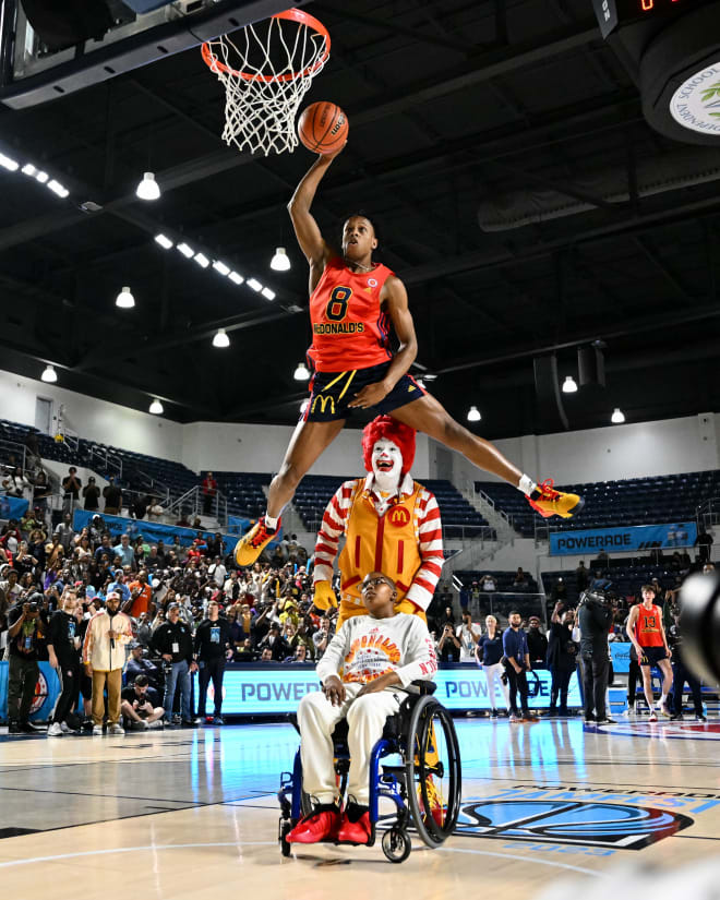 Photo Gallery Elmarko Jackson at the McDonald's Game/Dunk contest