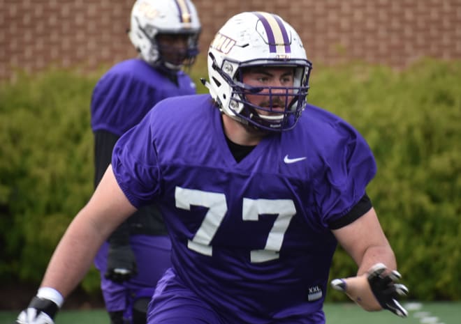 Mike Greene Signs with the Tampa Bay Buccaneers - James Madison University  Athletics