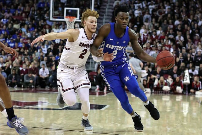 Kentucky freshman forward Jarred Vanderbilt (2) saw his first action of the season on Tuesday at South Carolina coming off a long rest from a foot injury. 
