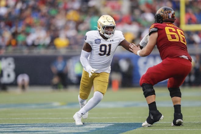 Notre Dame fifth-year senior defensive end Ade Ogundeji in the Camping World Bowl versus Iowa State in December