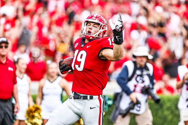 Here's what made Brock Bowers America's top tight end - UGASports