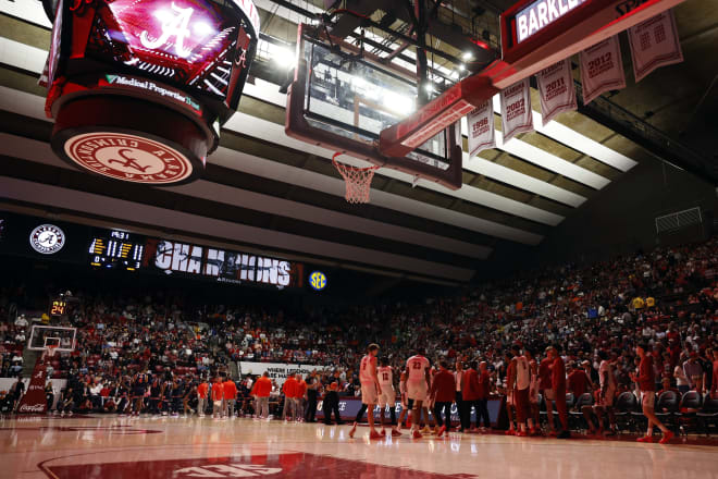 Play was halted due to a lighting issue with new lights during the first half between the Auburn Tigers and the Alabama Crimson Tide at Coleman Coliseum. Photo | Butch Dill-USA TODAY Sports