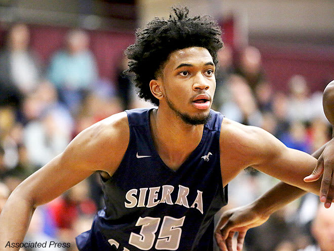 Marvin Bagley III announced Monday his decision to reclassify and sign with Duke for the 2017 season.