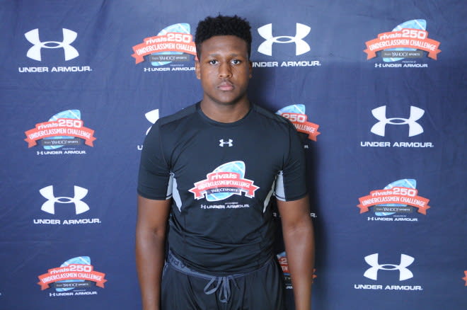 Sophomore defensive end Joseph Anderson is continuing to rack up major offers.