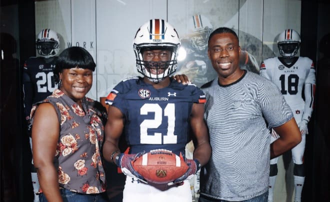 Four-star running back Mark-Antony Richards and his parents spent Saturday in Auburn.