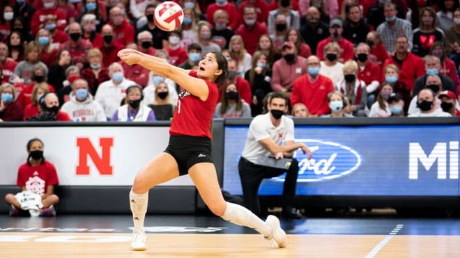 Nebraska libero Lexi Rodriguez