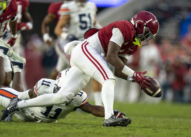 Alabama cornerback Kool-Aid McKinstry picks up a loose ball. Photo | Marvin Gentry-USA TODAY Sports