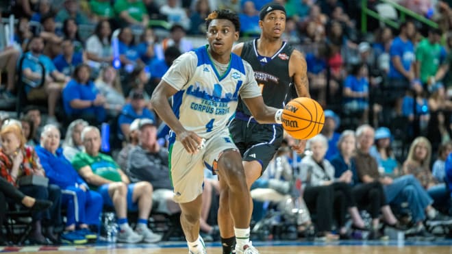 Texas A&M Corpus-Christi guard Jalen Jackson is the latest transfer commit for Western Kentucky (Photo: Texas A&M Corpus-Christi Athletics)
