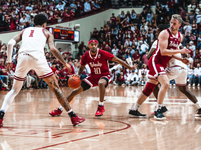 Huskers basketball on sale