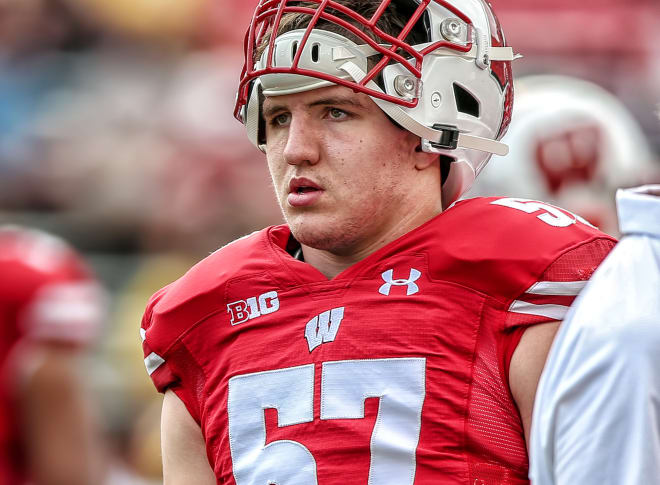 Junior Jack Sanborn returns for the Wisconsin Badgers at inside  linebacker. 