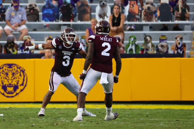 Bulldog defenders Aaron Brule and Tyrus Wheat. (Derick Hingle - USA Today Sports)